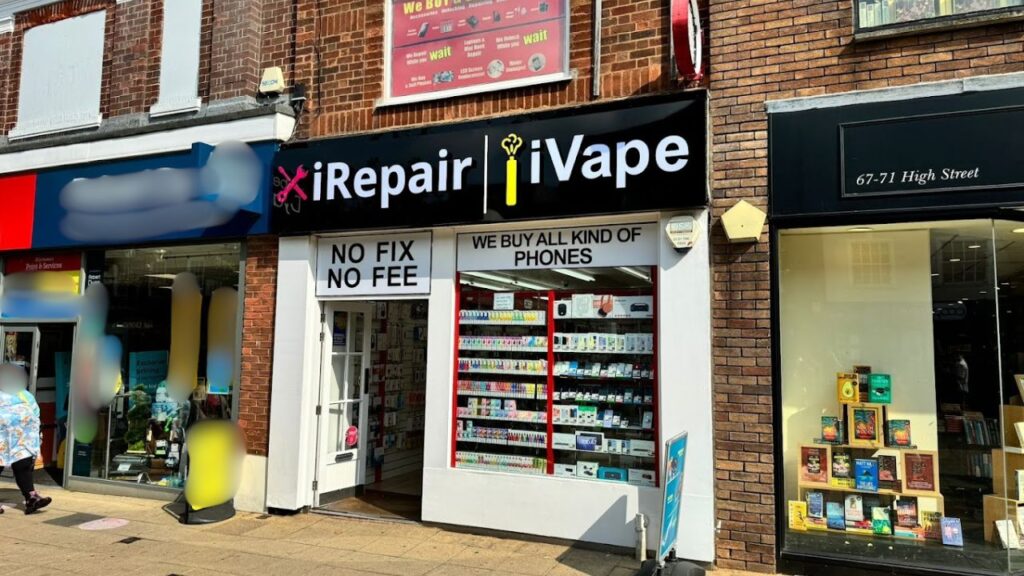 Why Choose Professional Mobile Phone Repair Over DIY Fixes?